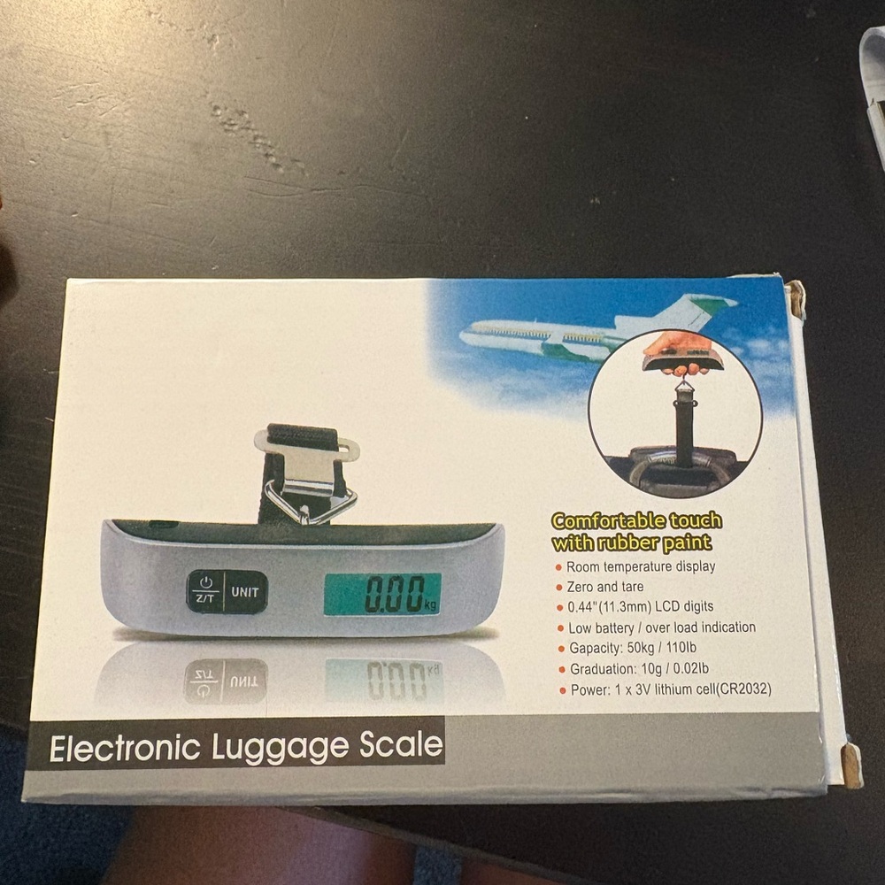 Electronic luggage scale